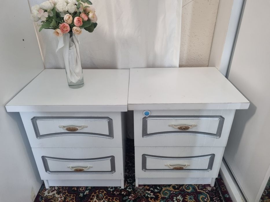 Мебель спальни тумба