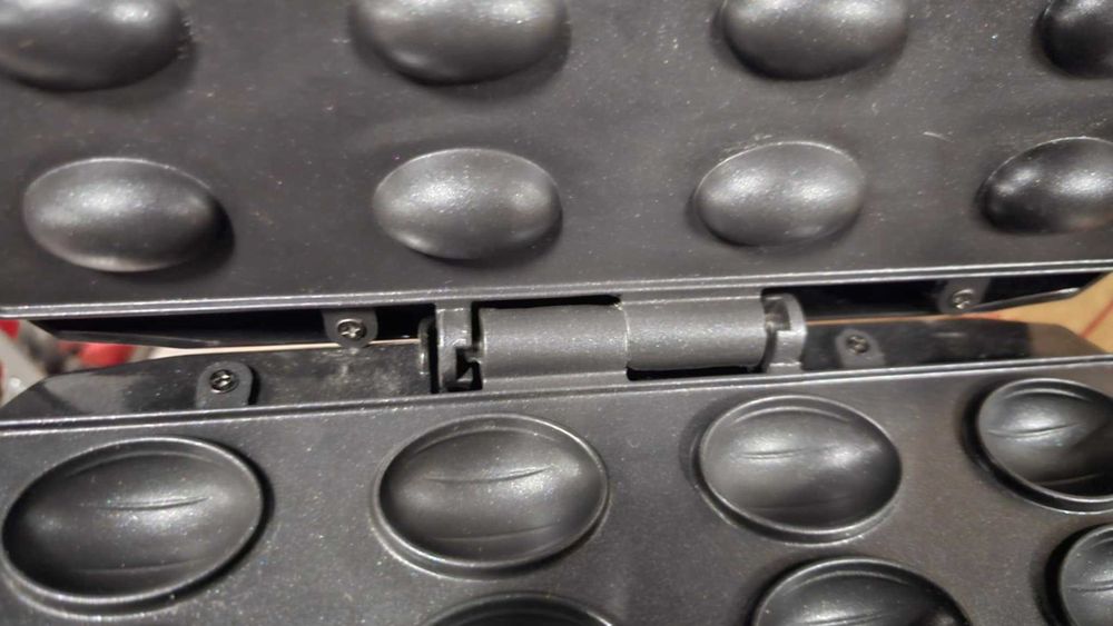 Уред за сладки орехчета Mesko MS-3041