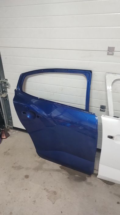 Ușa , uși dreapta fata și spate Logan 3 2021,2022,2023,2024,2025