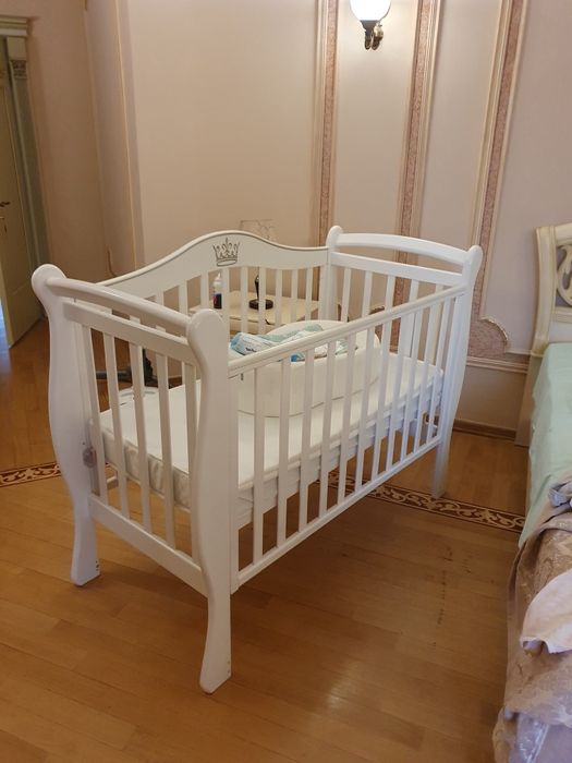 Манеж с матрасом