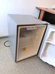 Frigider minibar 65 l, 63 cm, Clasa F, argintiu