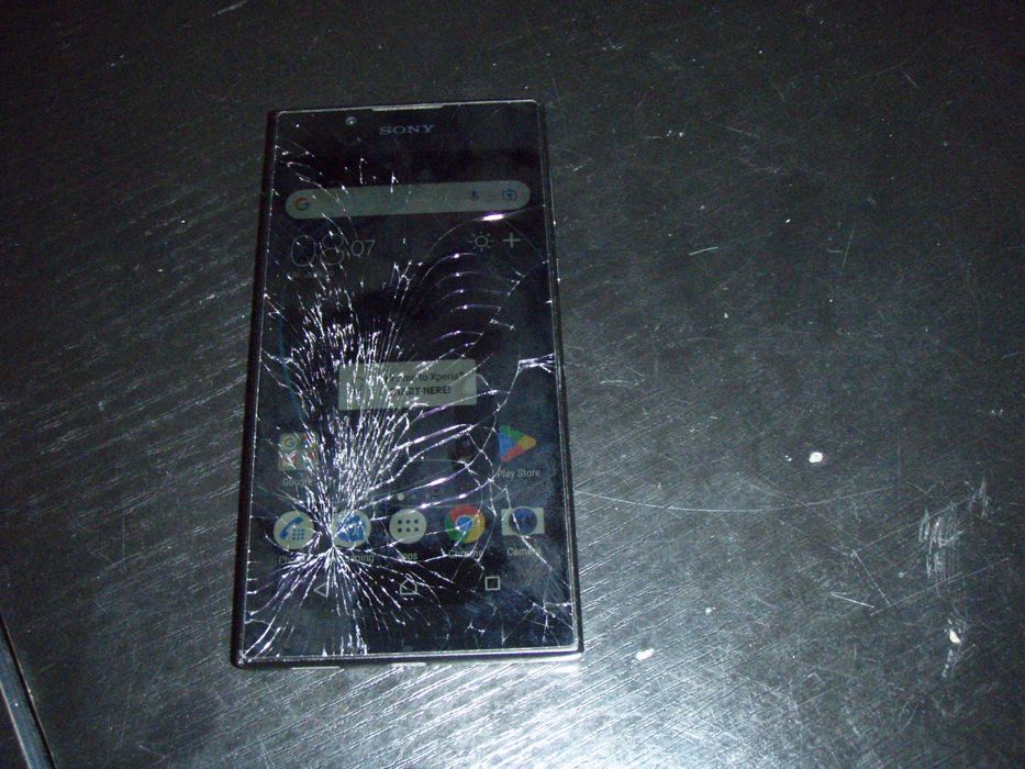 Sony Xperia L1 G3311 ROM 16 Gb RAM 2 Gb, touchscreen spart, functional