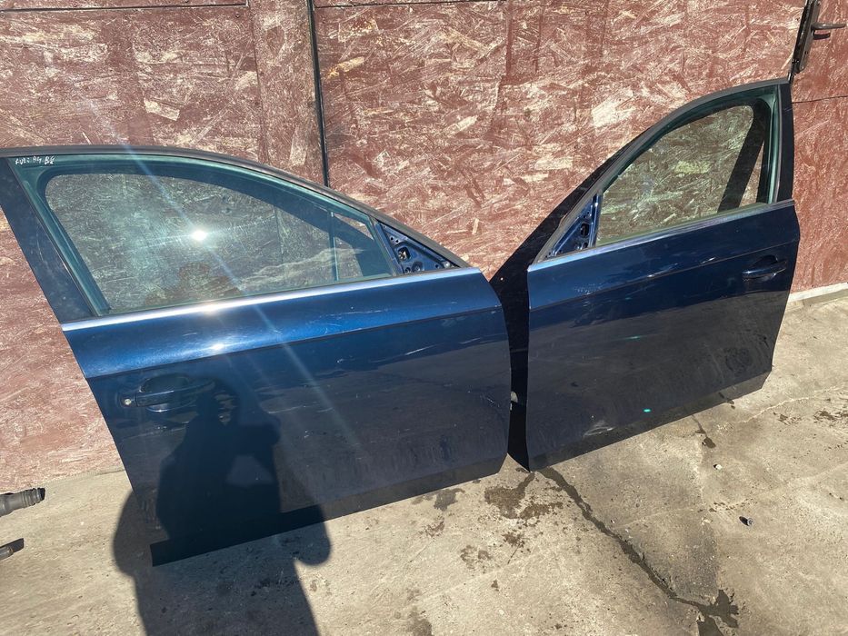 Portiere Fata St/Dr Audi A4 B8 Pret 800 lei buc
