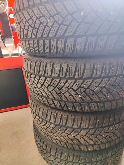 4бр.зимни гуми 215/55/17 Fulda