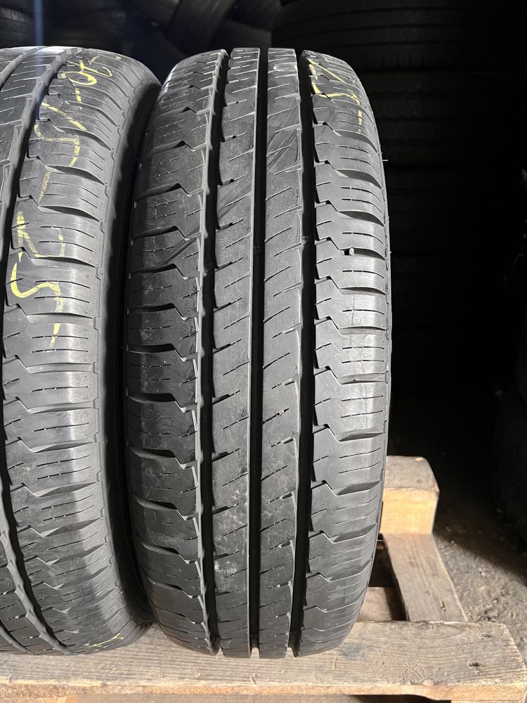 4 anvelope vara 205/70/15 C Hankook , 9 mm !