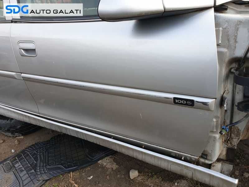 Usa Usi Portiera Portiere Dreapta Fata Dezechipata Opel Vectra B 1995 - 2002 Culoare L147