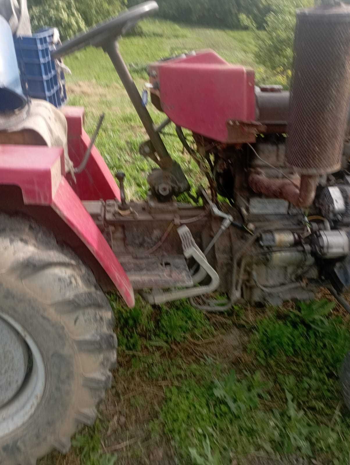 Diesel ENGINE Tractor