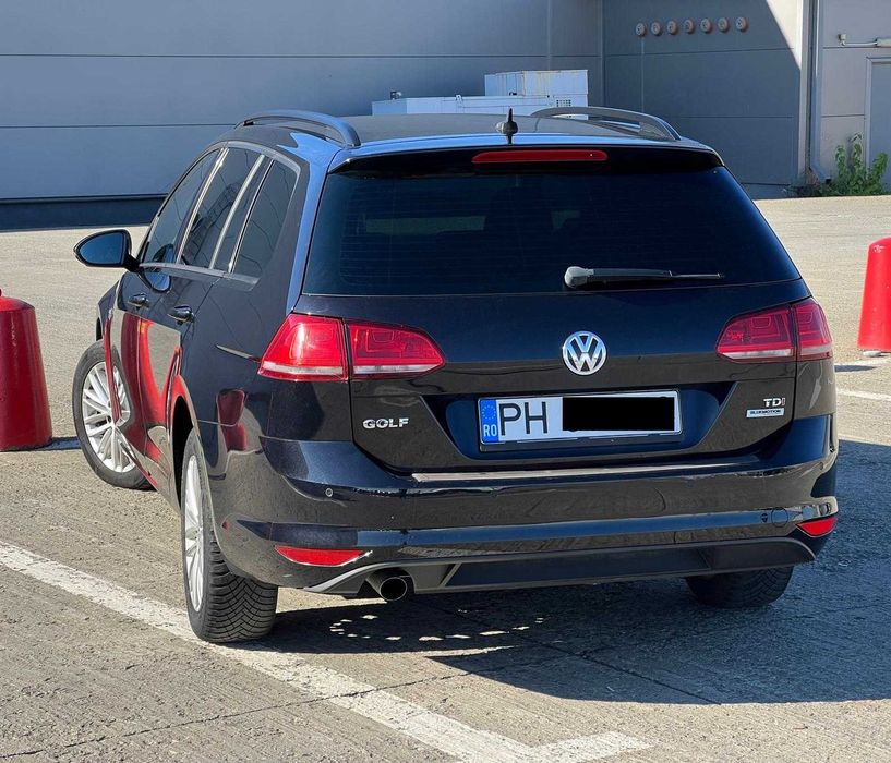 Volkswagen Golf 7 110 CP Euro 6 / Parkassist / Navi / Incalzire scaune