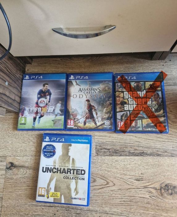 Sony PS 4, 500GB + джойстик + игри !!! Промо Цена !!!