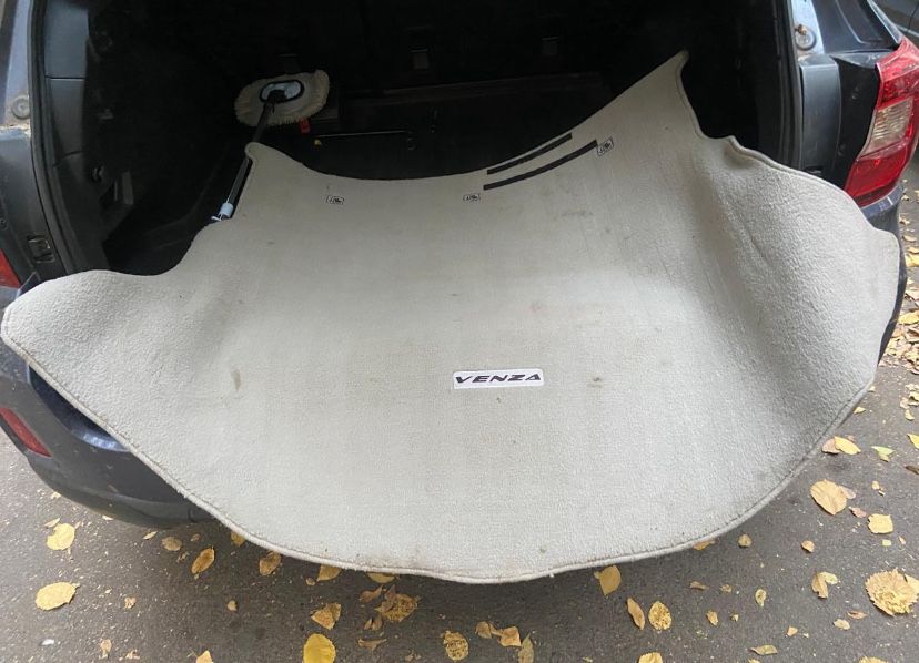 Продам коврик багажника Тойота Венза