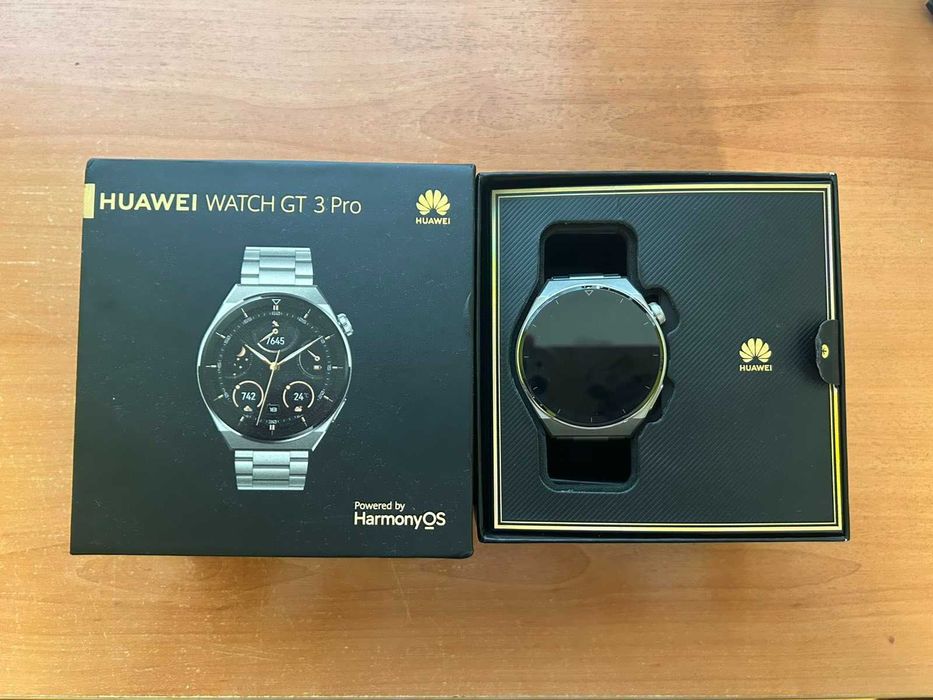 Смарт часовник HUAWEI GT 3 PRO