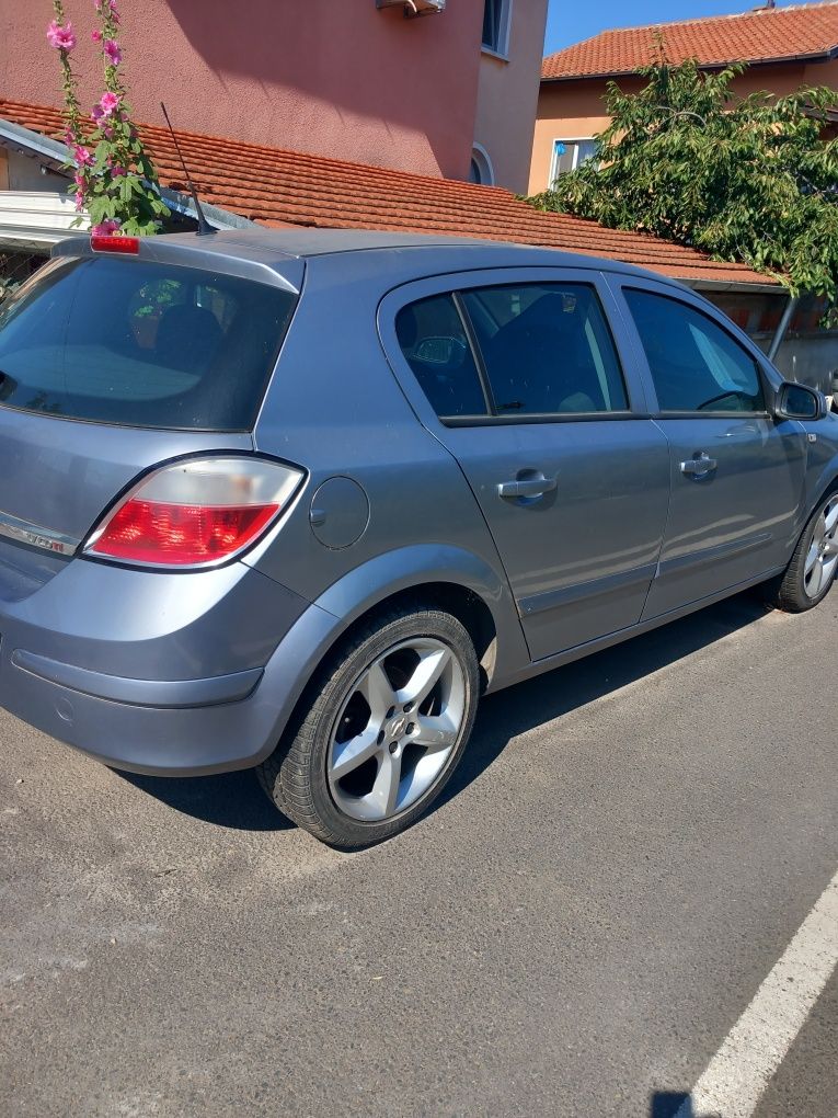 Opel astra H Опел астра  1.7 за части