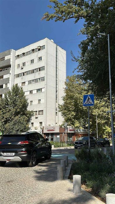 100 кв.м. Ц-1 Бутик Офис Салон Тур.Агентство Цветочный Магазин