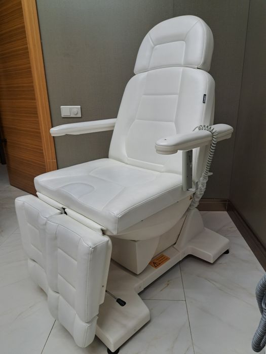 Кресло для педикюра немецкое