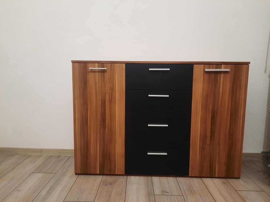 Скрин в добро състояние на изгодна цена в Бургас