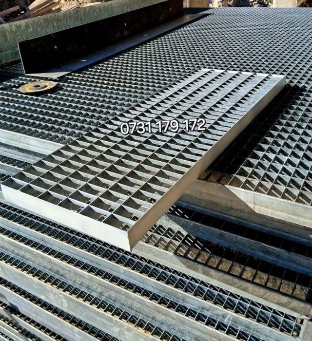 Trepte zincate platforme zincate Scara de exterior