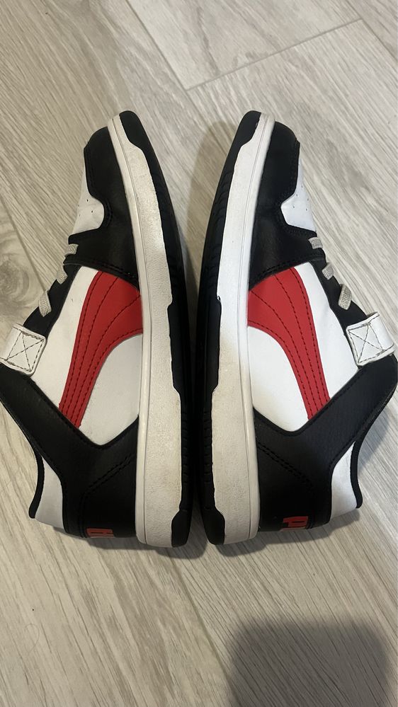 Adidasi Puma marimea 35, 21,5 cm originali