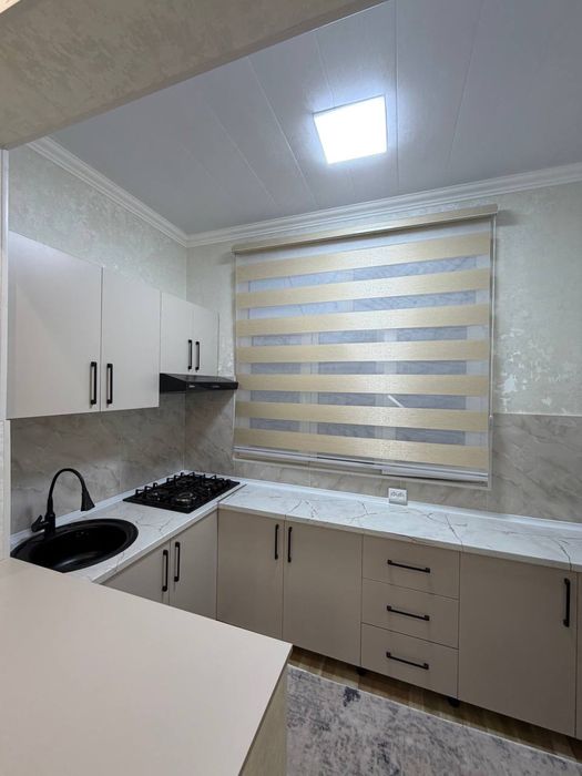 Срочно продается 3 комнатная квартира Авиасозлар 3 Парвоз Ресторан