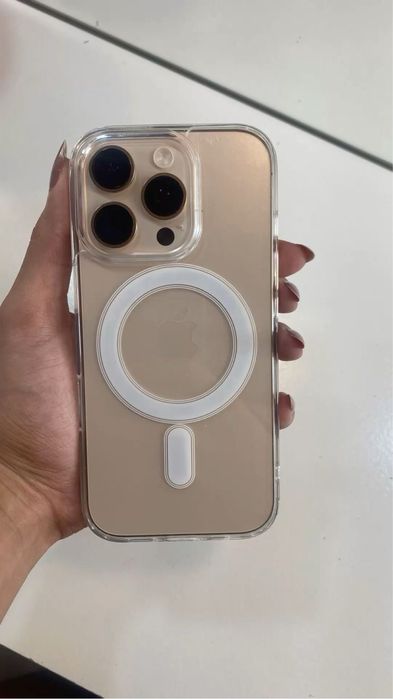 Продам айфон 16 про