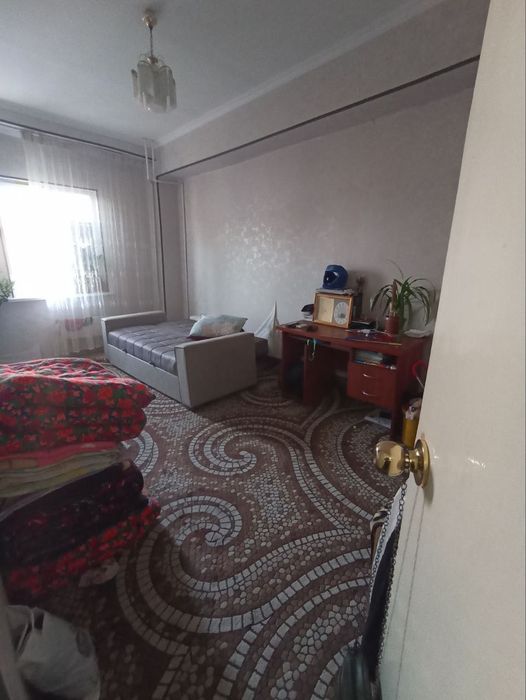 Продается двухкомнатная квартира на массиве Водник