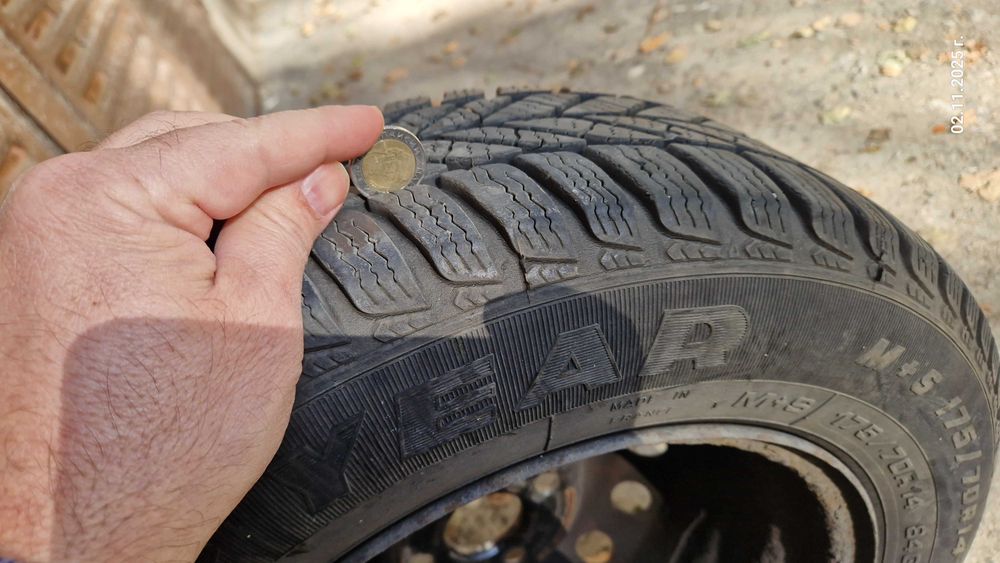 Джанти 14 със зимни гуми Good Year Ultra Grip 5 - за Опел Вектра Б