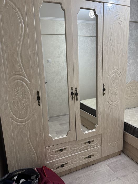 Спальный гарнитур