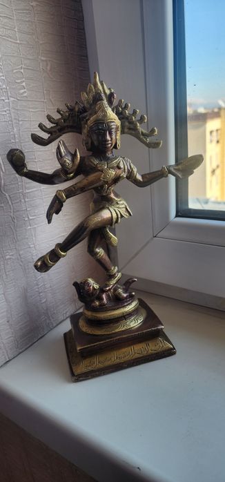 25 cм.медь слоями бронза 1950 е года.