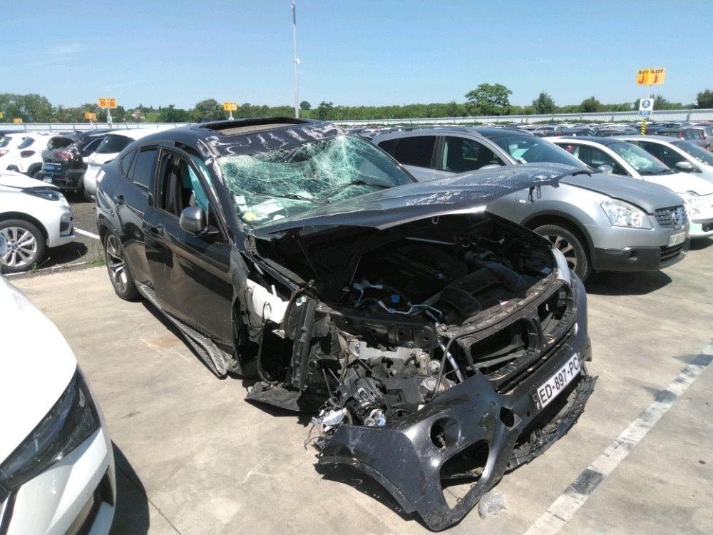 Bmw x6 f16 4.0d 313hp НА ЧАСТИ ( бмв х6 ф16 4.0д 313 коня )