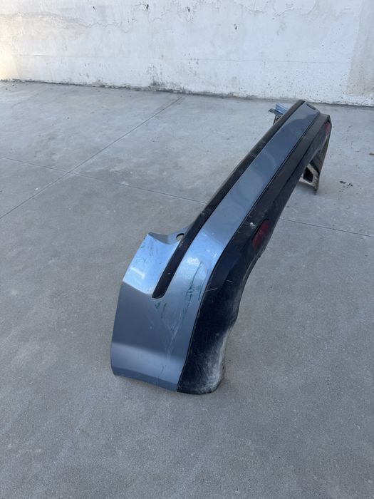 Продавам задна броня за ford focus mk2 комби