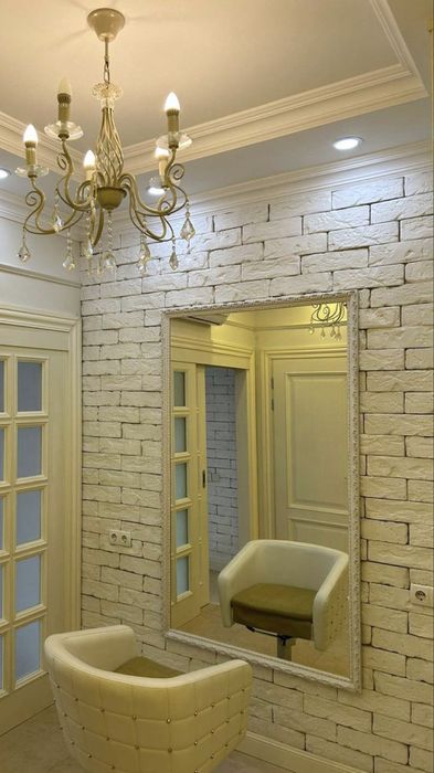 Зеркало для салона красоты