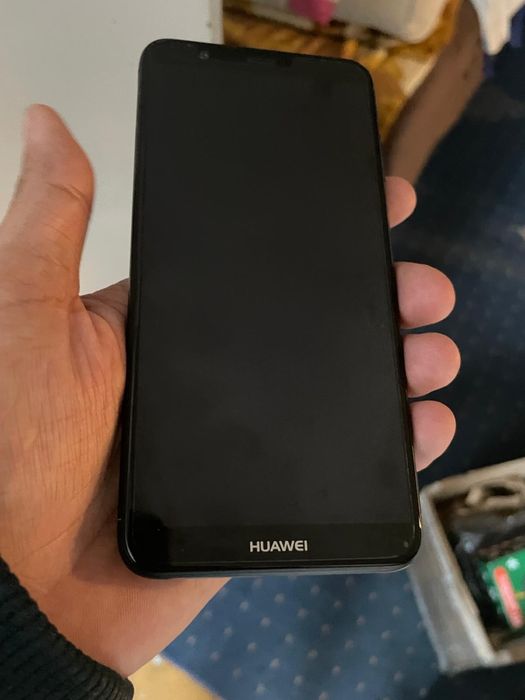 Huawei P Smart stare foarte buna,32gb ,3gb ram ,perfecta stare functio