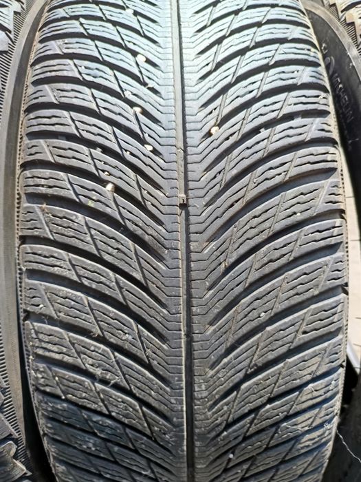 225/55/18 4броя Michelin Pilot Alpin.Гумите са в добро състояние,без к