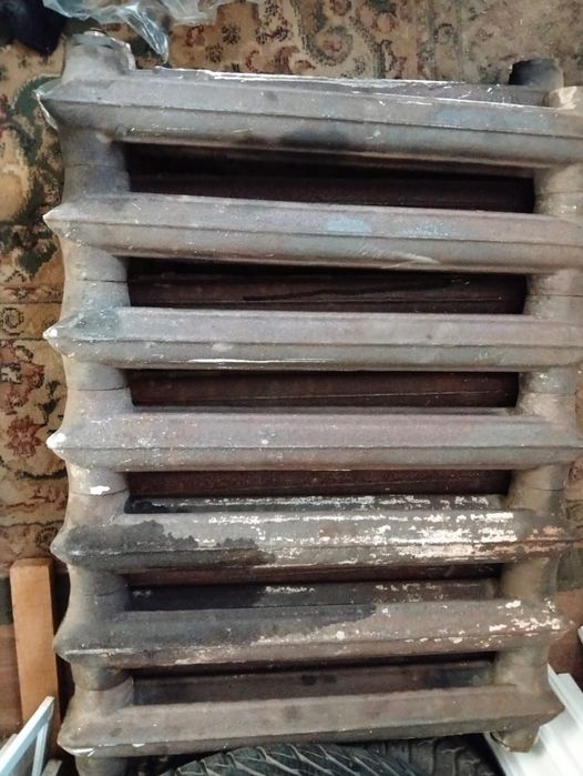 Радиатор батарея чугун