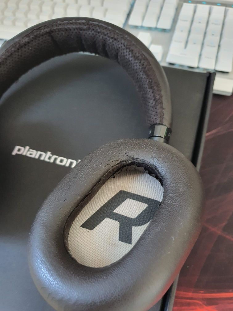 Căști Bluetooth Plantronics backbeat pro 2