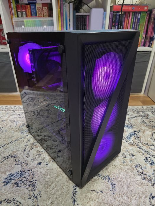 Core i7 12700F. Rtx 3080.