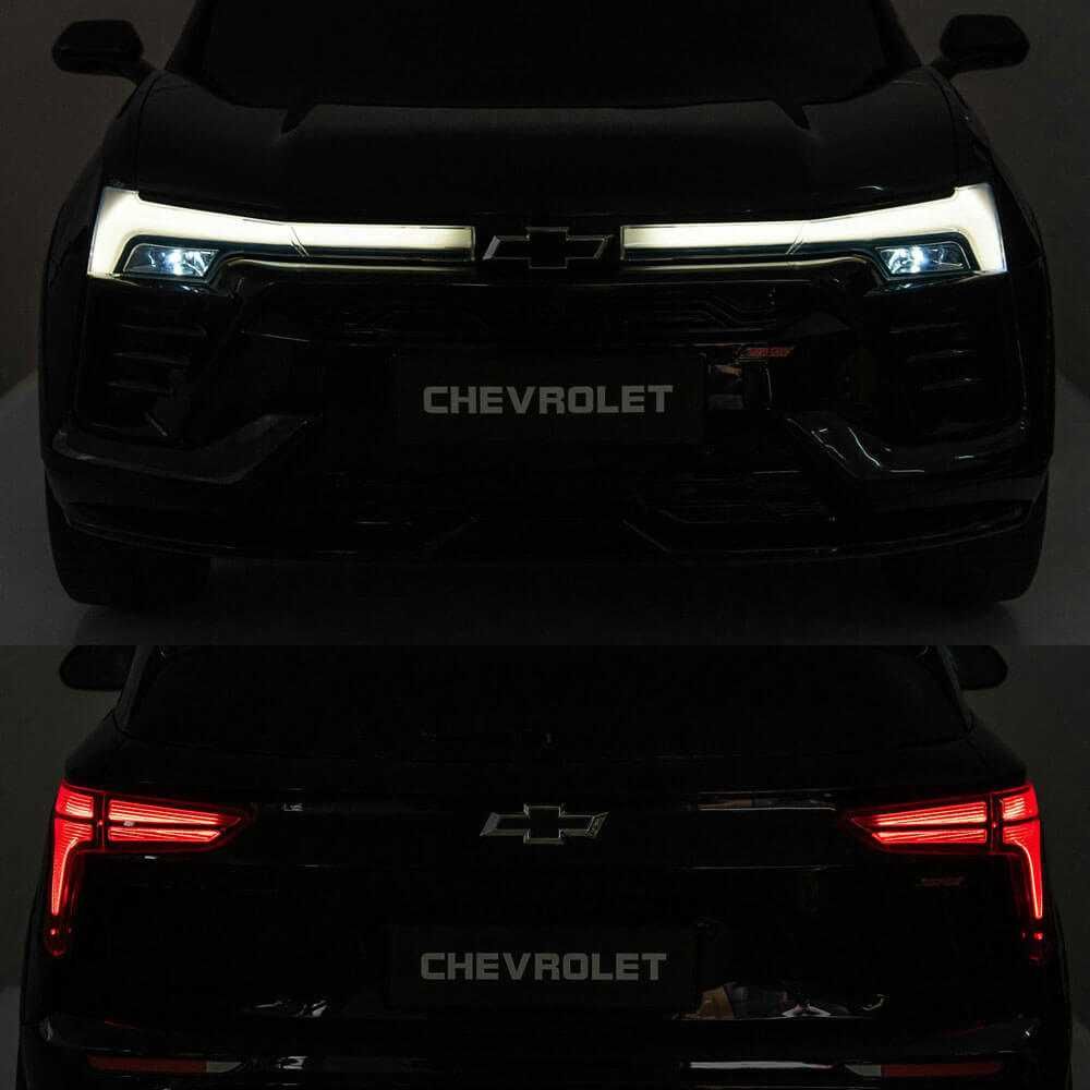 Masinuta electrica Chevrolet Blazer cu doua locuri alba, garanatie