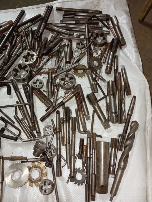 Продам инструмент