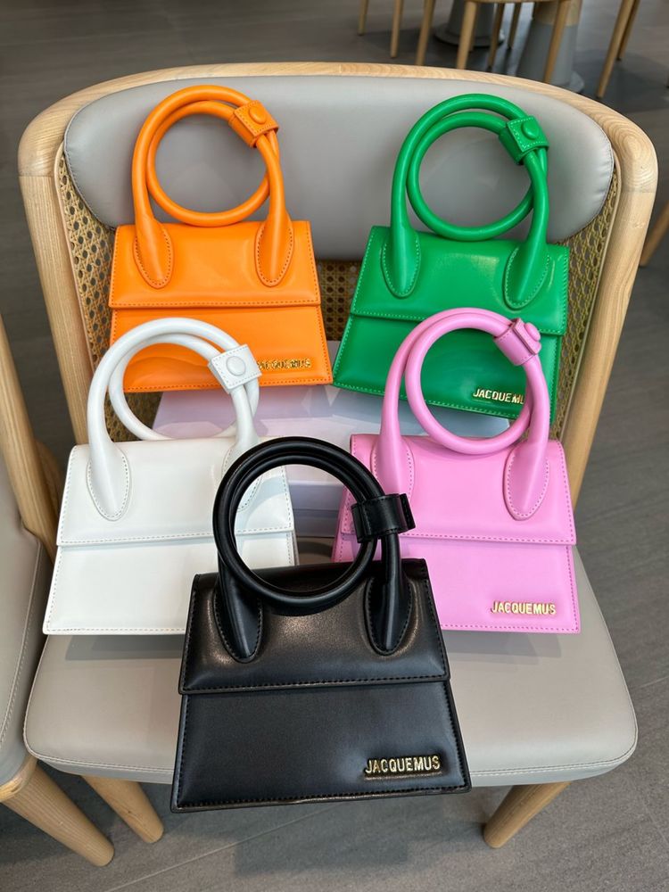 Jacquemus Le Chiquito The Knot мини чанти - Чисто нови | Оригинални