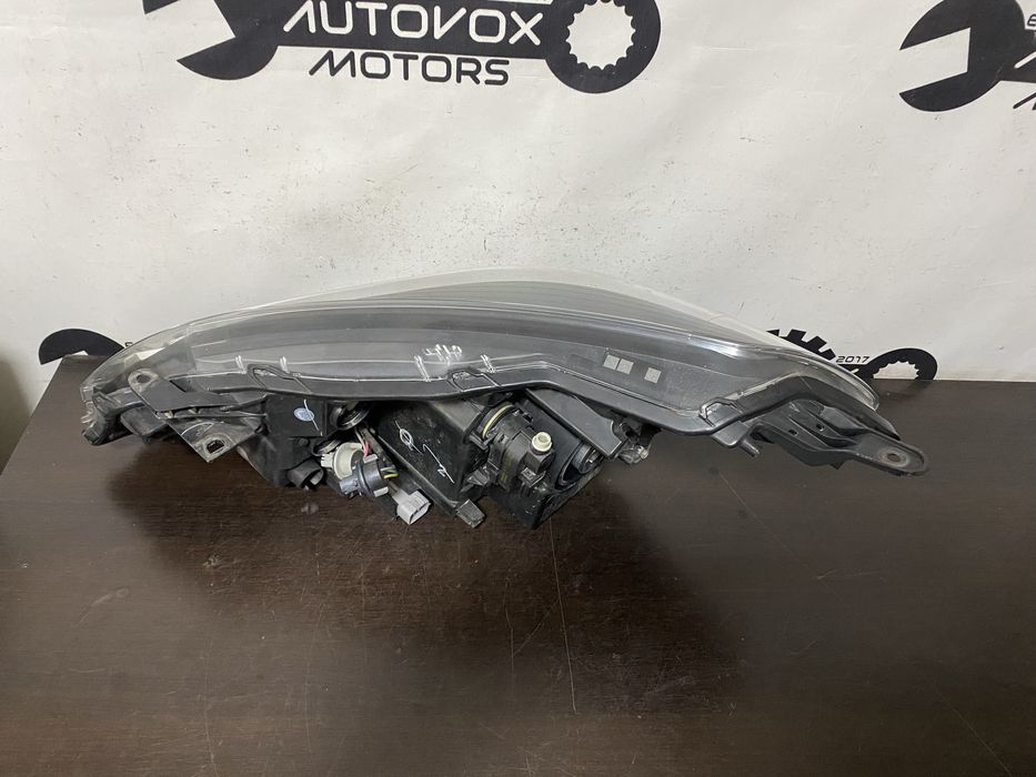 Far dreapta halogen Toyota Yaris an 2017-2019