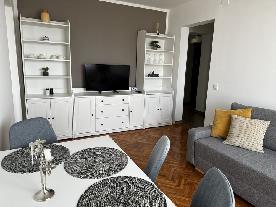 Inchiriez apartament 3 canere nou rwnocat la prima inchiriere