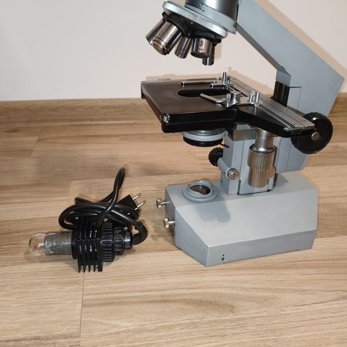 Microscop IOR ML4M