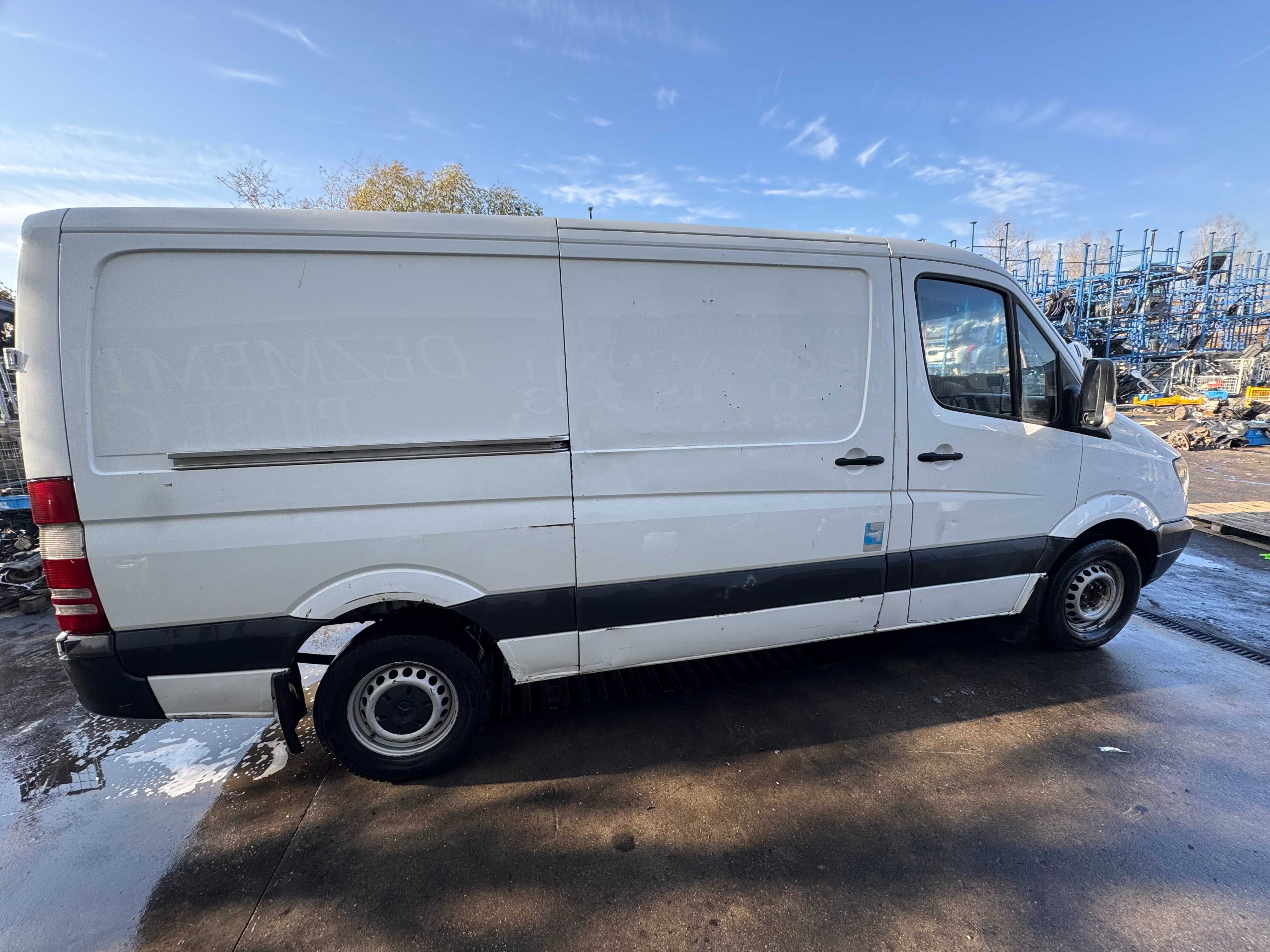 Dezmembrez Mercedes Sprinter 213 313 315 CDI 2.2 BiTurbo om646 150 cai