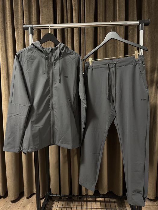 Trening Hugo Boss gri - Mărimea L