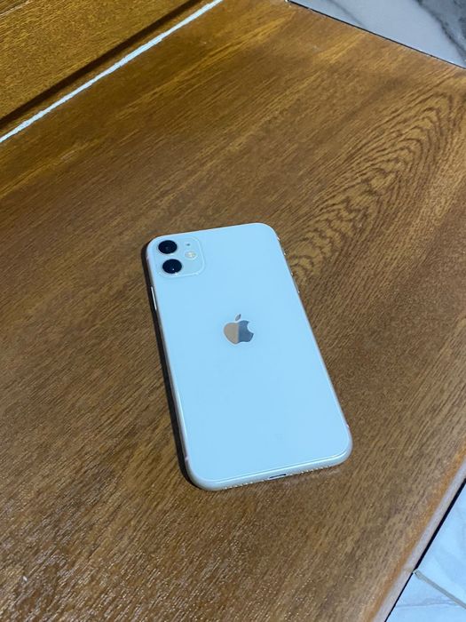Продам iPhone 11