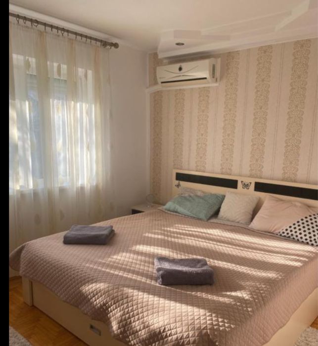 Regim Hotelier - Non Stop - Ieftin si Lux