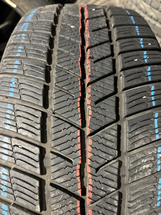 225/45/19 anvelope iarna M+S Barum