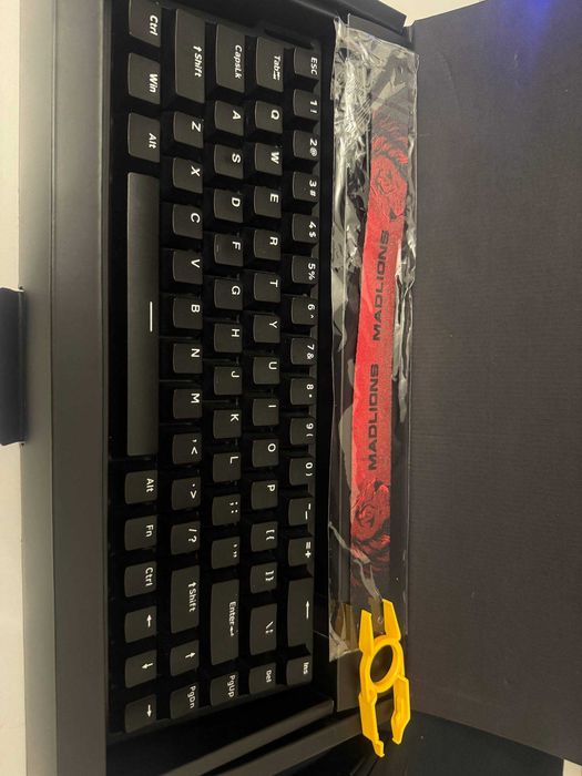 Клавиатура MADLIONS MAD 68 черный