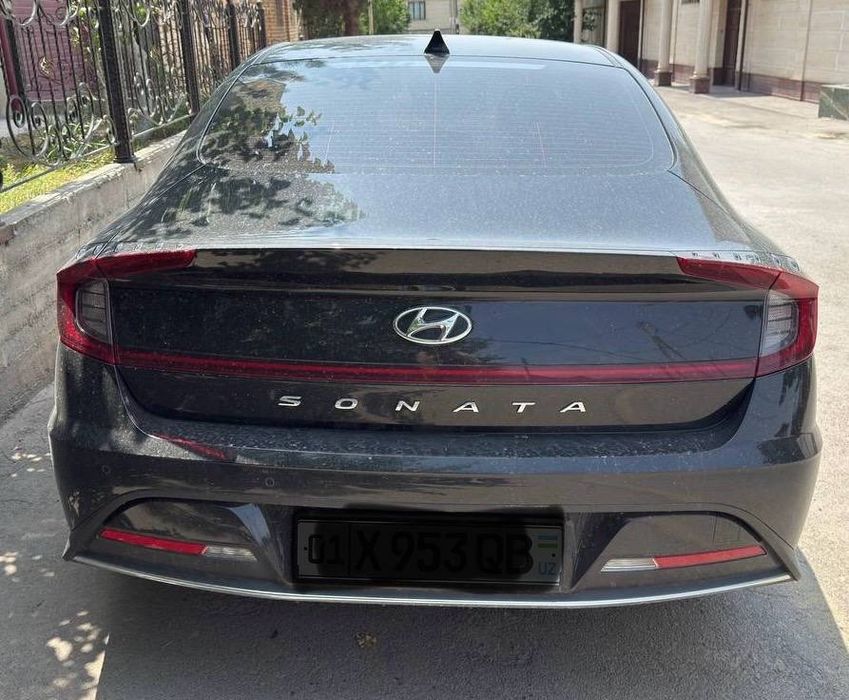 HYUNDAI SANATA Sotiladi  Narxi kelishamiz