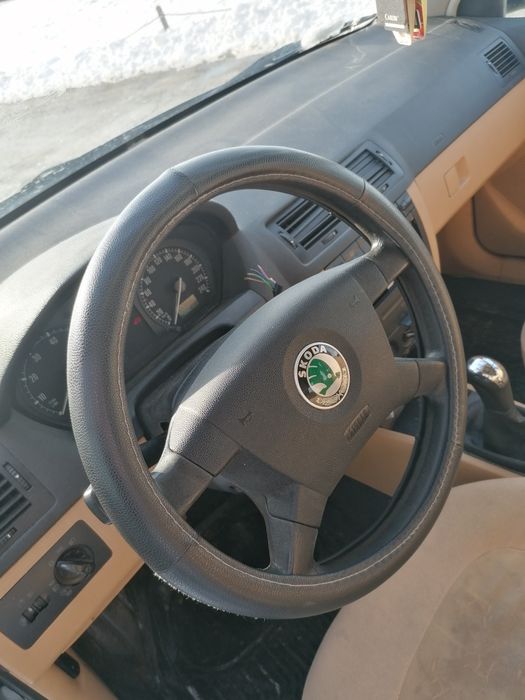 Oglinda stanga,airbag volan bord,ceasuri bord skoda fabia 1 1.4