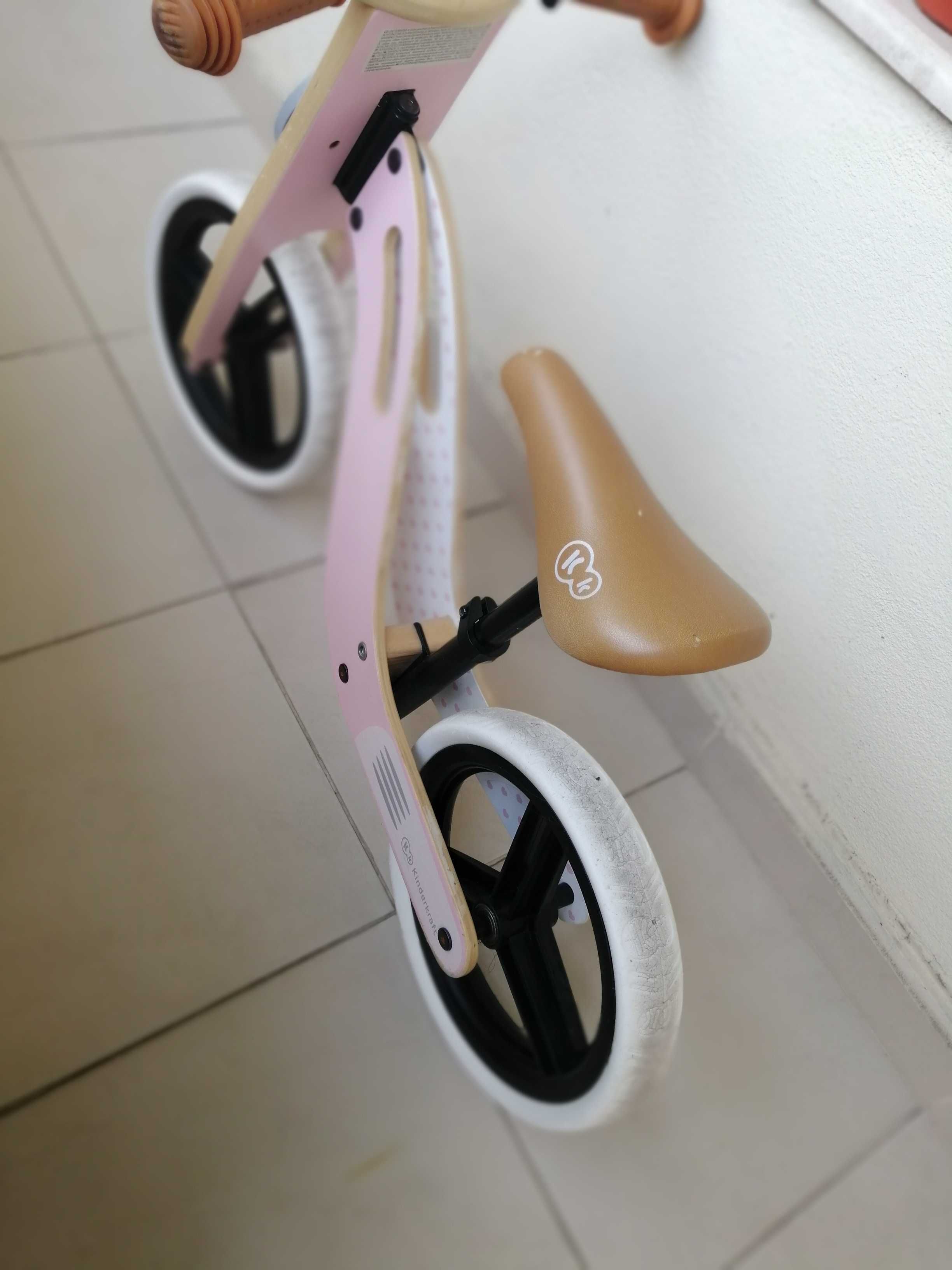 Детско баланс колело за момиче  + подарък каска Byox
